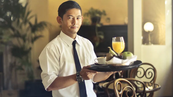 featured image Fine Dining 101 Tips Etiquette Rules and More Etiquette Rules Waiters - Fine Dining 101 - Tips, Etiquette Rules, and More